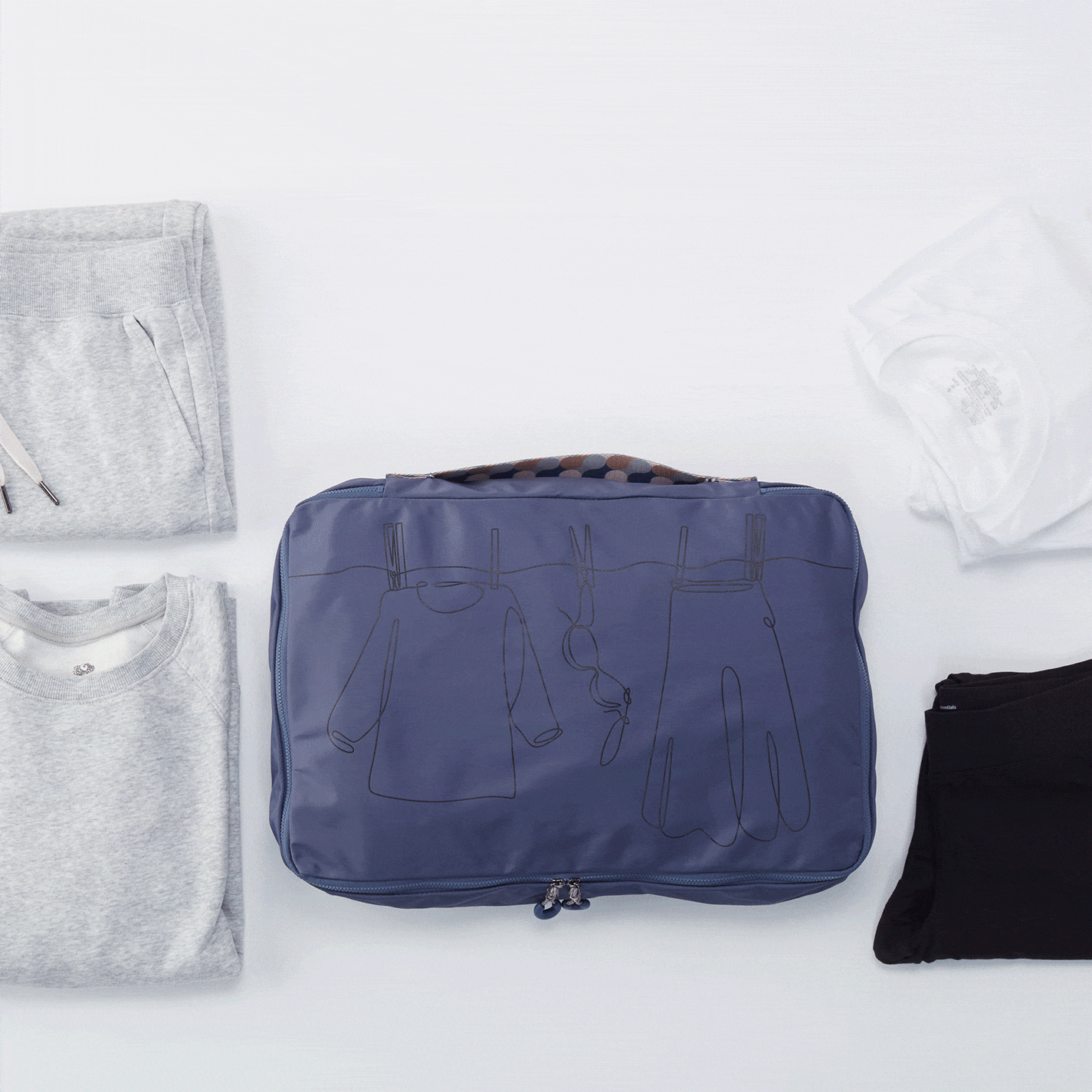 SET TO GO Packing Cube Large in CaRefiber recycled nylon - Dune - Image 6