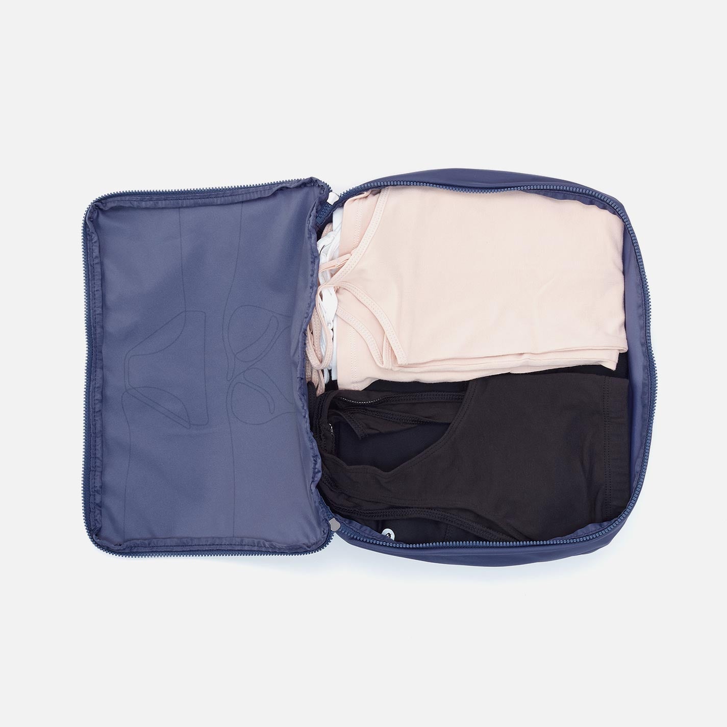 SET TO GO Packing Cube Medium in CaRefiber recycled nylon - Teal - Image 3