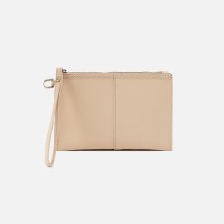 Vida Small Pouch in Micro Pebbled Leather - Almond