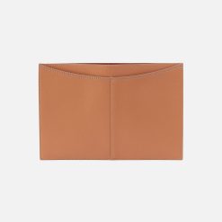 Vida Laptop Sleeve in Micro Pebbled Leather - Biscuit
