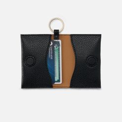 Alternative view of Vida Card Case in Micro Pebbled Leather - Black
