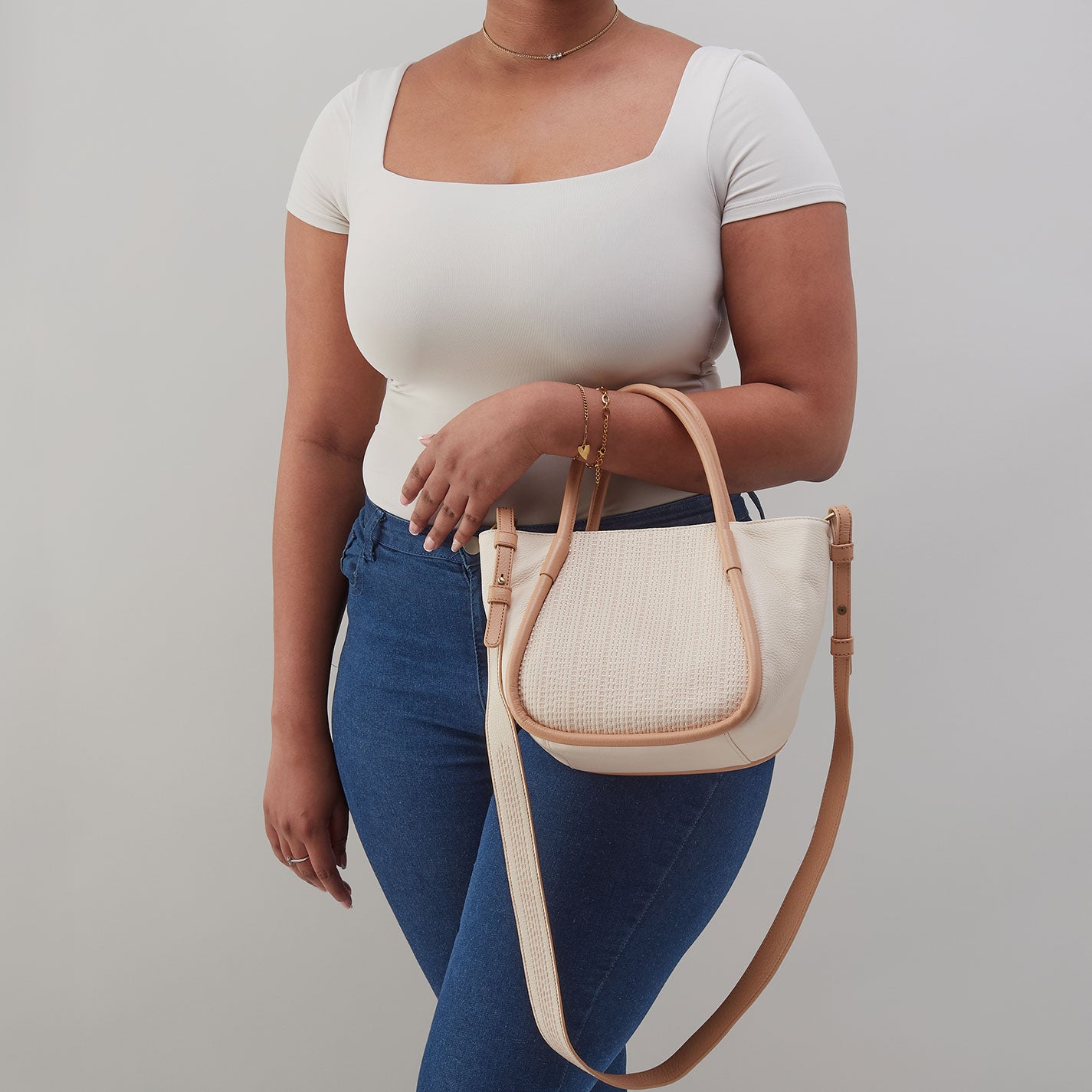 Margot Satchel In Pebbled Leather - Cream - Image 5