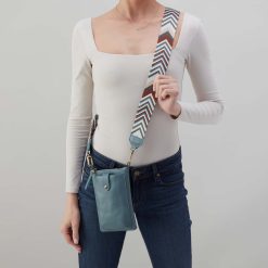Alternative view of Cass Phone Crossbody in Pebbled Leather - Agave Leaf