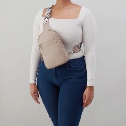 Alternative view of Cass Sling in Pebbled Leather - Warm Adobe