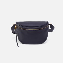 Juno Belt Bag in Smooth Leather - Navy