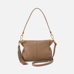 Kori Crossbody in Pebbled Leather - Cedar Sagebrush