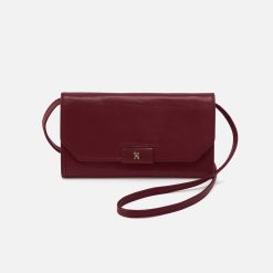 Romy Wallet Crossbody in Polished Leather - Saddleberry