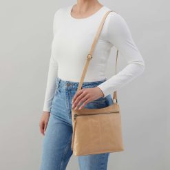Alternative view of Cambel Crossbody in Polished Leather - Desert Sand