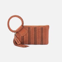 Sable Wristlet in Washed Leather - Harvest Wheat